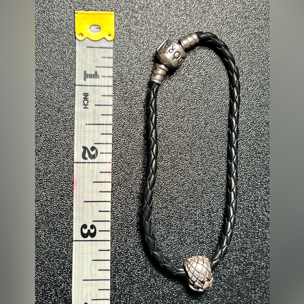 Pandora Moments Black Leather Sterling Silver 925 Acorn Charm Bracelet - Picture 5 of 8